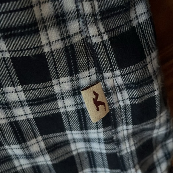 Hollister Flannel Shirt - Size Small - Picture 5 of 8